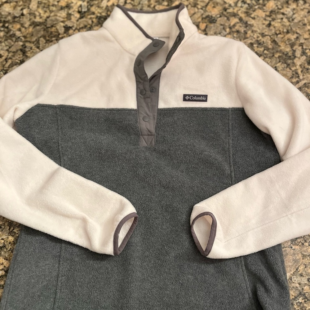 NWOT Columbia fleece pullover